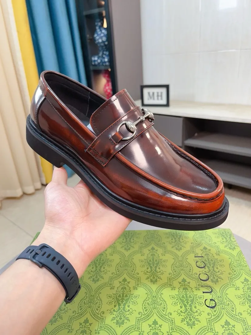 Men's Men's Shoes💰560🌹🌹[GUCCI] Gucci leather shoes are the most popular classic. Synchronized with the official website, the upper is made of Italian first-layer cowhide ➕cowhide lining, with unique brand and unique craftsmanship. Highlighting the hot style of the new year. Stop hesitating, stop wandering, get it now. Number: 38--44